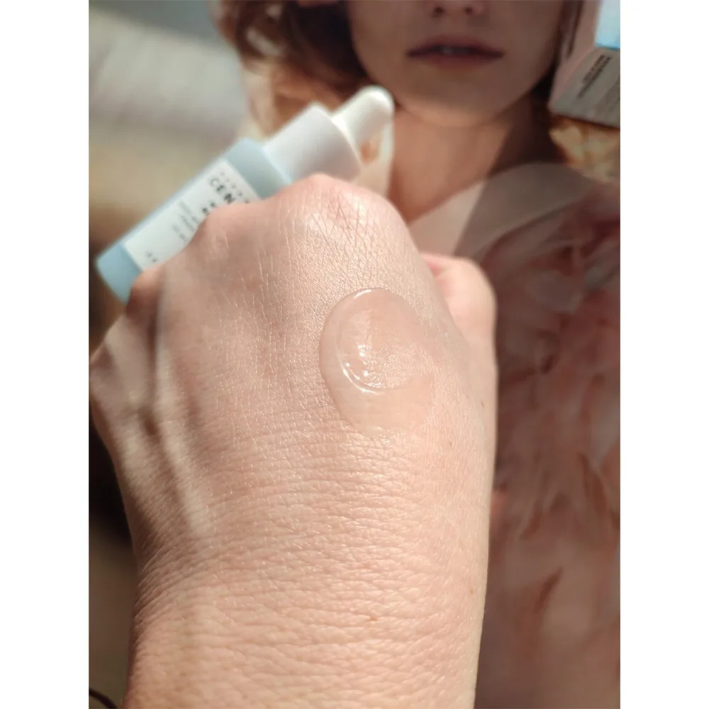 سرم آبرسان هیالوسیکا سنتلا اسکین ۱۰۰۴