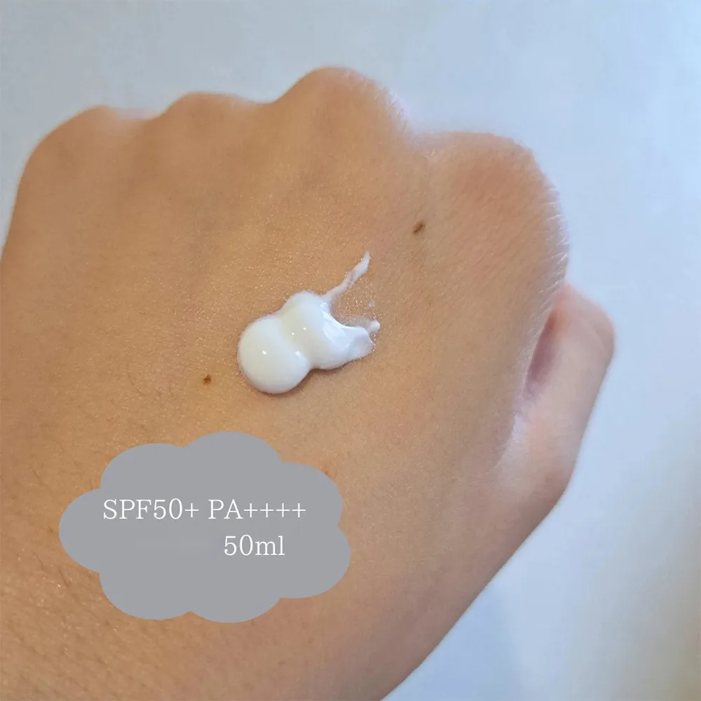 ضد آفتاب تسکین دهنده و ضد لک آنوا SPF50+