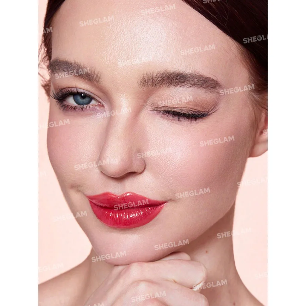 لیپ گلاس شیگلم با سر اسفنجی و فینیش براق Pout Pillow SHEGLAM cushion lip gloss